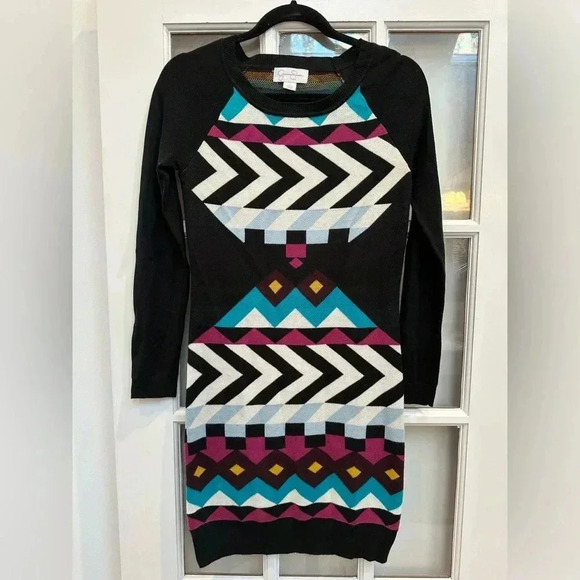 Jessica Simpson Folklore Bohemian Southwestern Sweater Dress Stretchy Size Small - Picture 7 of 7
